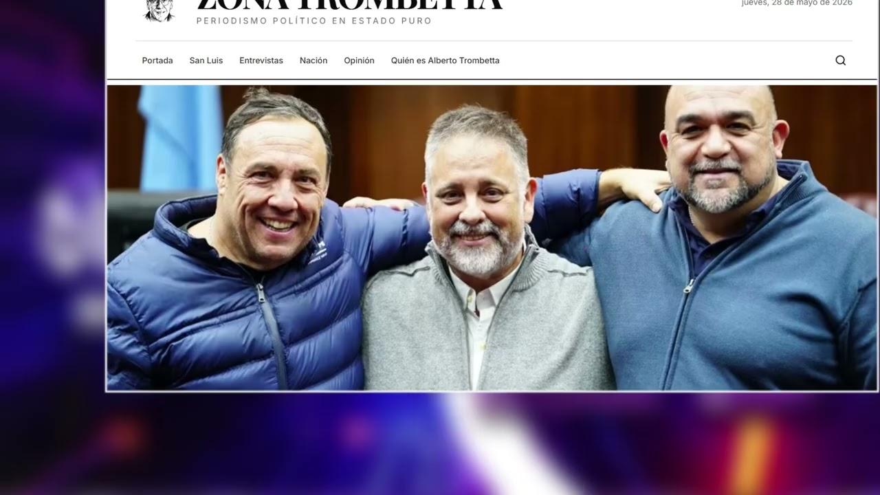 El vicegobernador Ricardo Endeiza, el intendente de Villa Mercedes Maxi Frontera y el diputado Toti Videla en un abrazo de unidad peronista en la Legislatura.